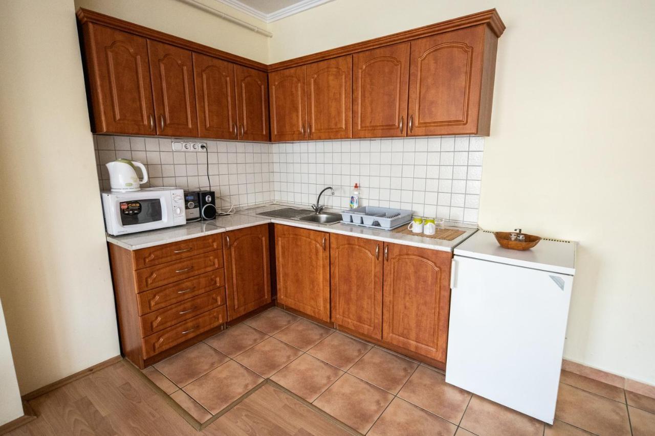 Elit Apartman Appartement Debrecen Buitenkant foto